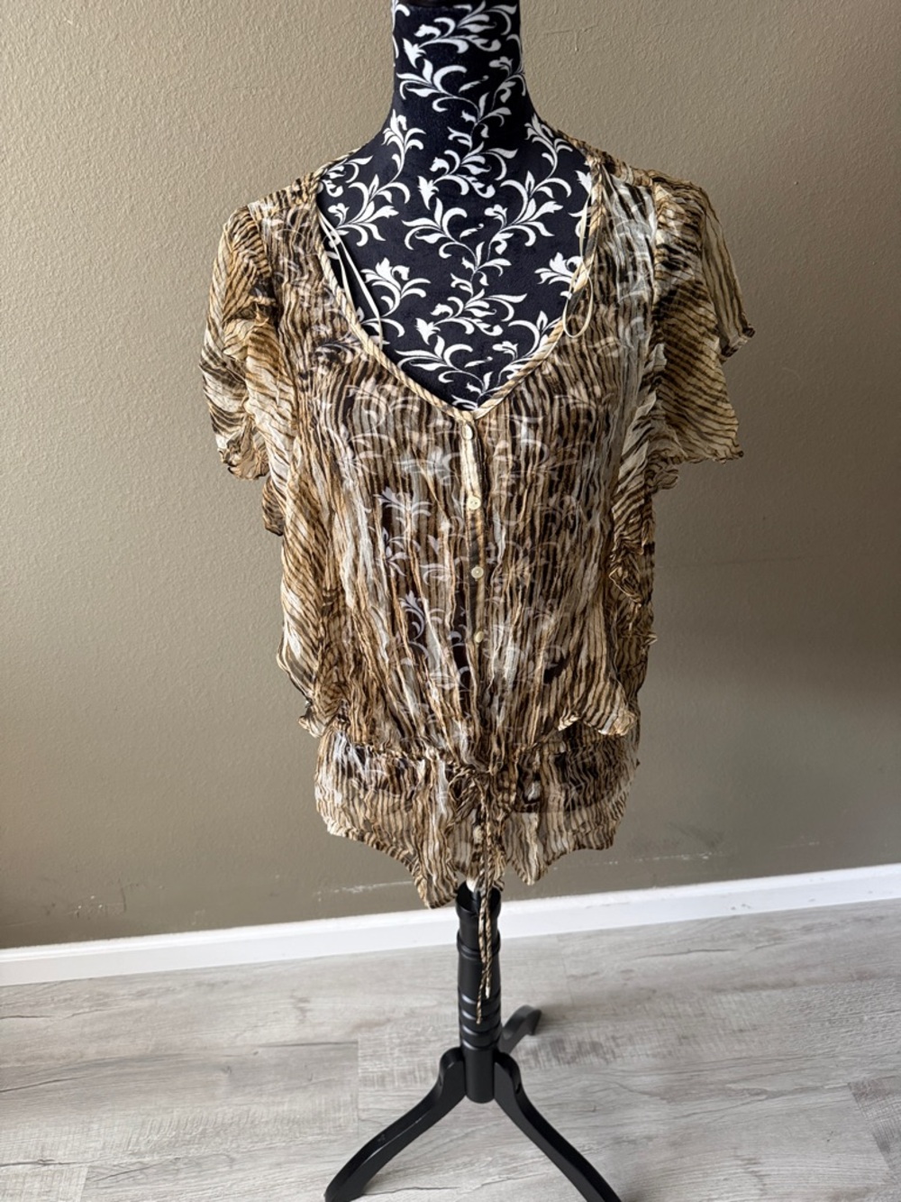 Lucky Brand Brown and Cream Sheer Crinkle V-Neck Blouse